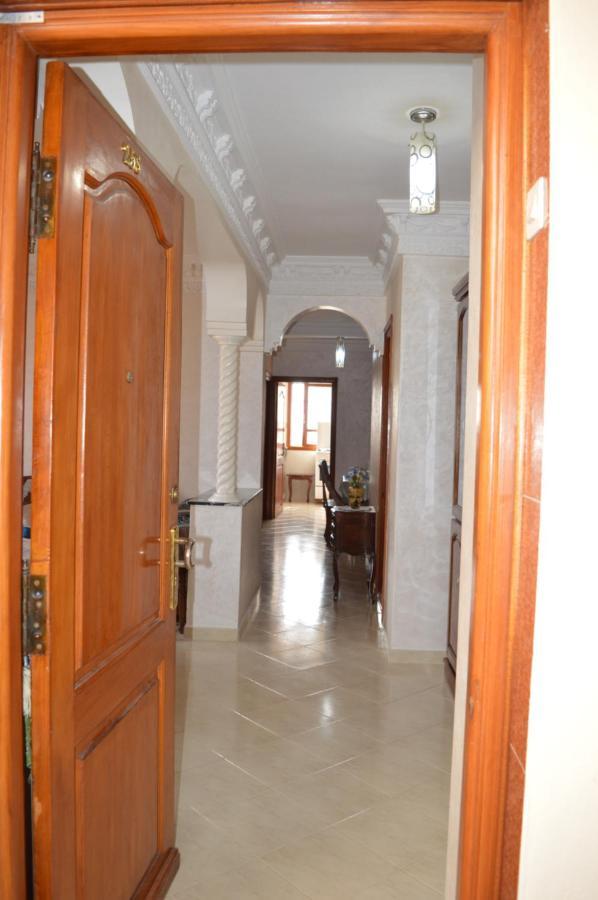 Appartement Ideal Riad Al Salam A 8 Minutes De La Plage Du Centre Ville,Wifi Et Parking Gratuits Agadir Kültér fotó