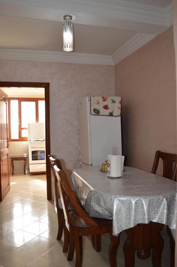 Appartement Ideal Riad Al Salam A 8 Minutes De La Plage Du Centre Ville,Wifi Et Parking Gratuits Agadir Kültér fotó