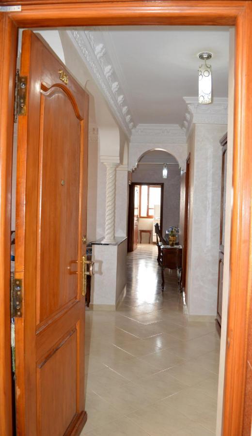 Appartement Ideal Riad Al Salam A 8 Minutes De La Plage Du Centre Ville,Wifi Et Parking Gratuits Agadir Kültér fotó