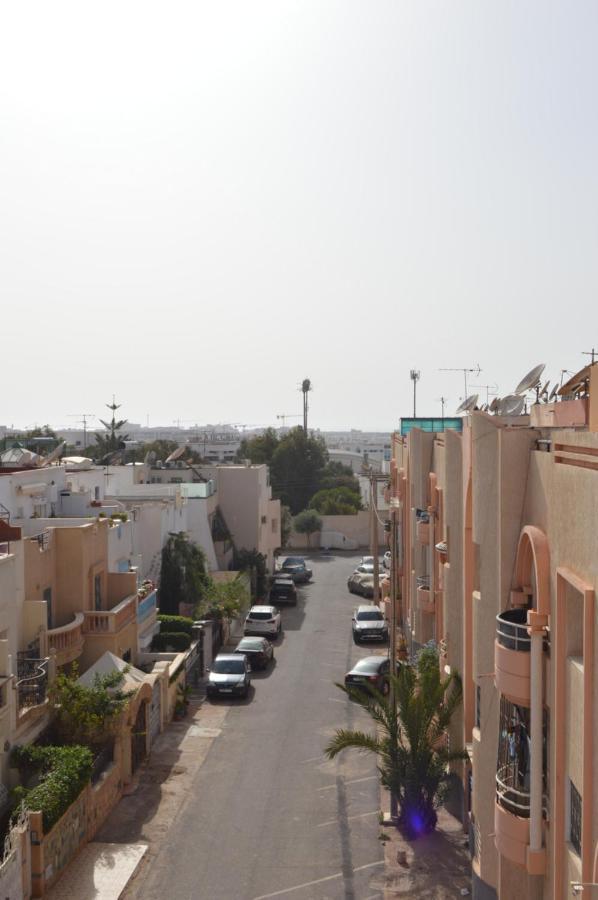 Appartement Ideal Riad Al Salam A 8 Minutes De La Plage Du Centre Ville,Wifi Et Parking Gratuits Agadir Kültér fotó
