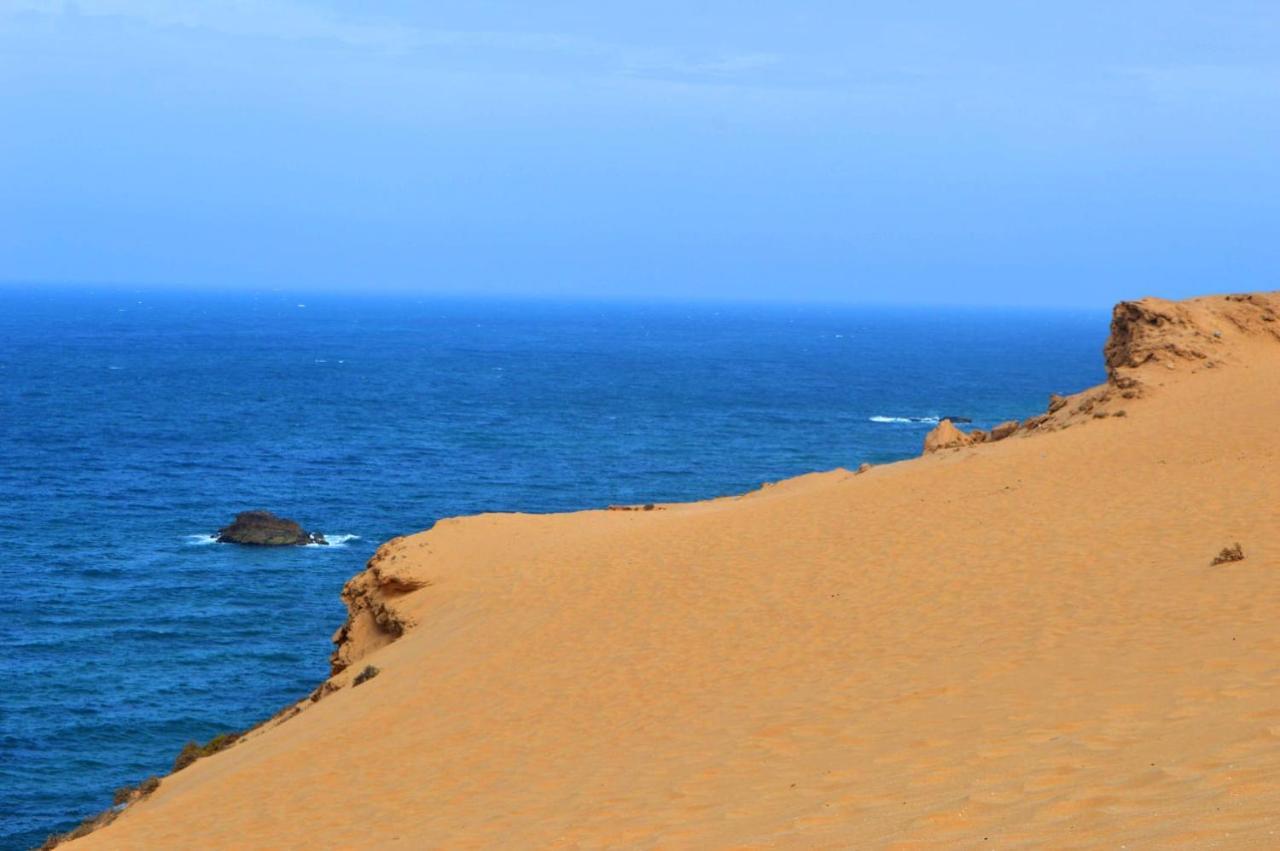 Appartement Ideal Riad Al Salam A 8 Minutes De La Plage Du Centre Ville,Wifi Et Parking Gratuits Agadir Kültér fotó